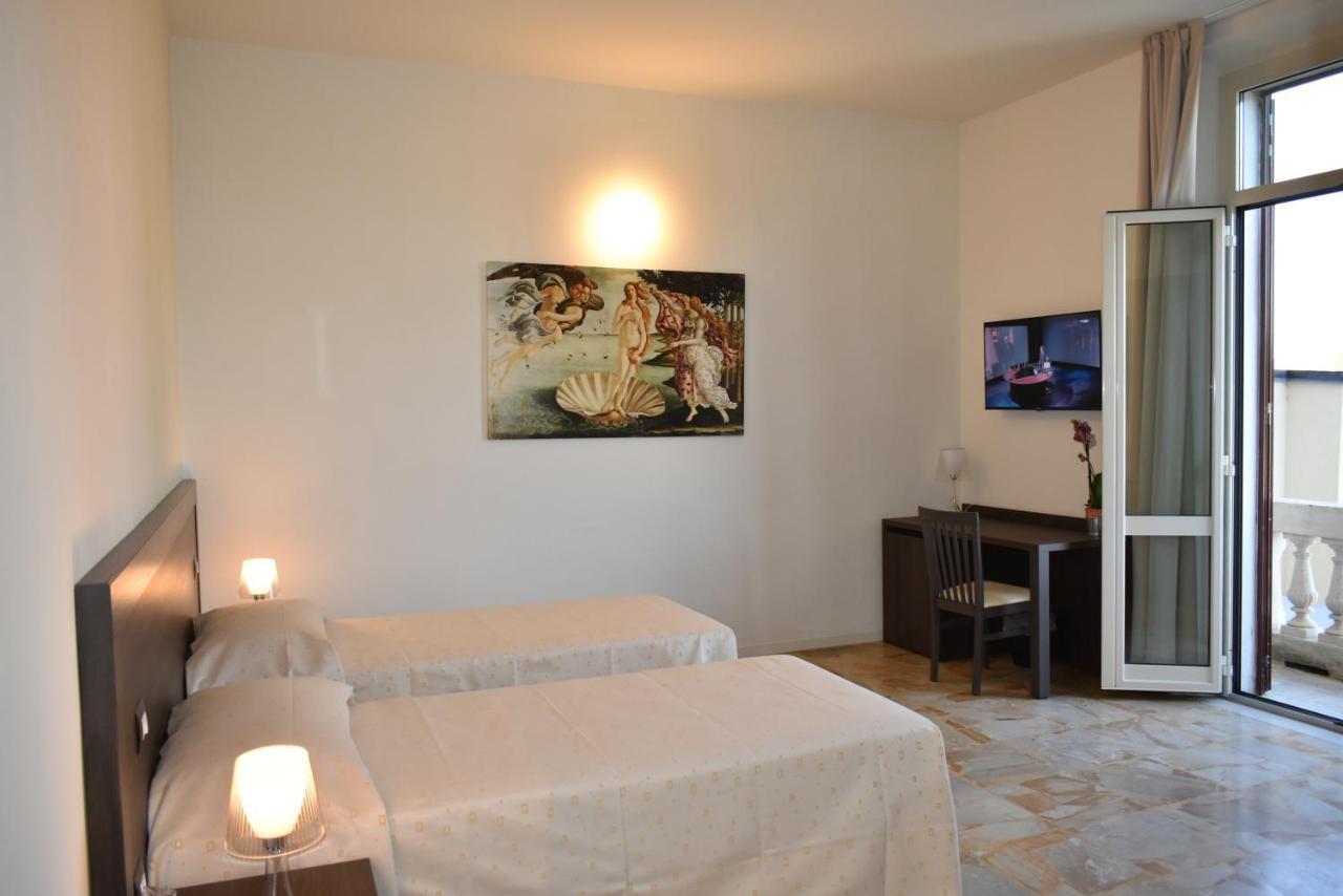 Hotel Belvedere Galleno ภายนอก รูปภาพ